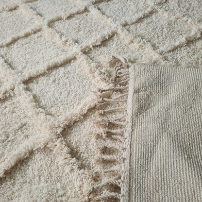 Marmoucha Diamond Lattice — Natural Ivory Wool