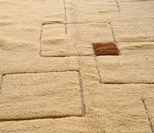 Signal Square — Beni Mrirt Relief Grid with Accent