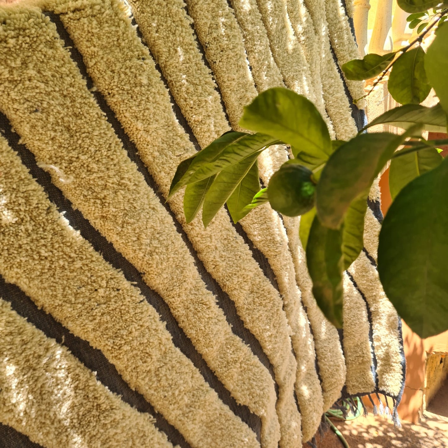 Marmoucha Linear Drift — Ivory Wool with Slate Stripes