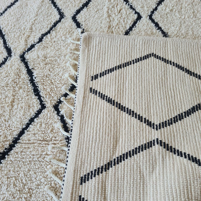 Marmoucha Zigzag Lattice — Ivory/Ink