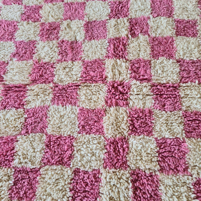 Dusty Rose Checker — Marmoucha Reticulated Field