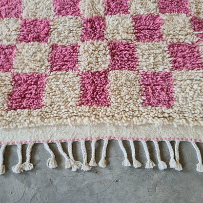 Dusty Rose Checker — Marmoucha Reticulated Field
