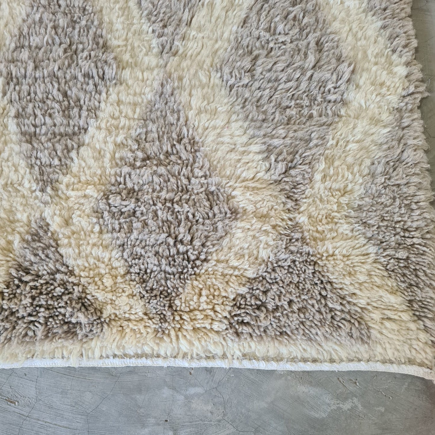Stone Lattice — Marmoucha Diamond Net