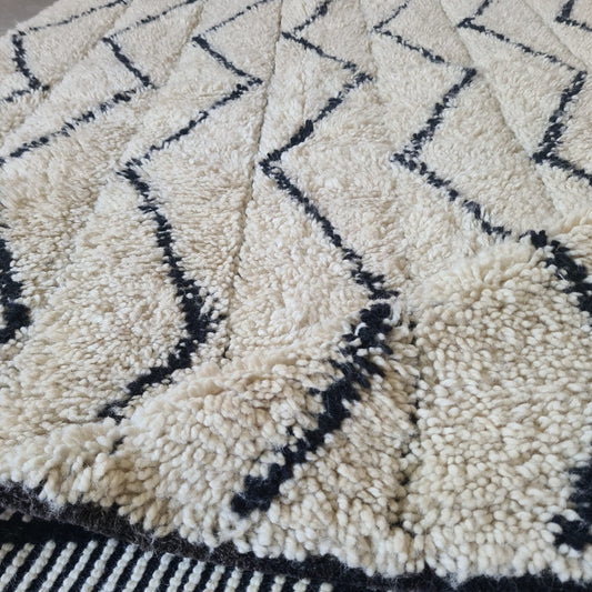 Zig Threshold — Beni Ourain Chevron Flow