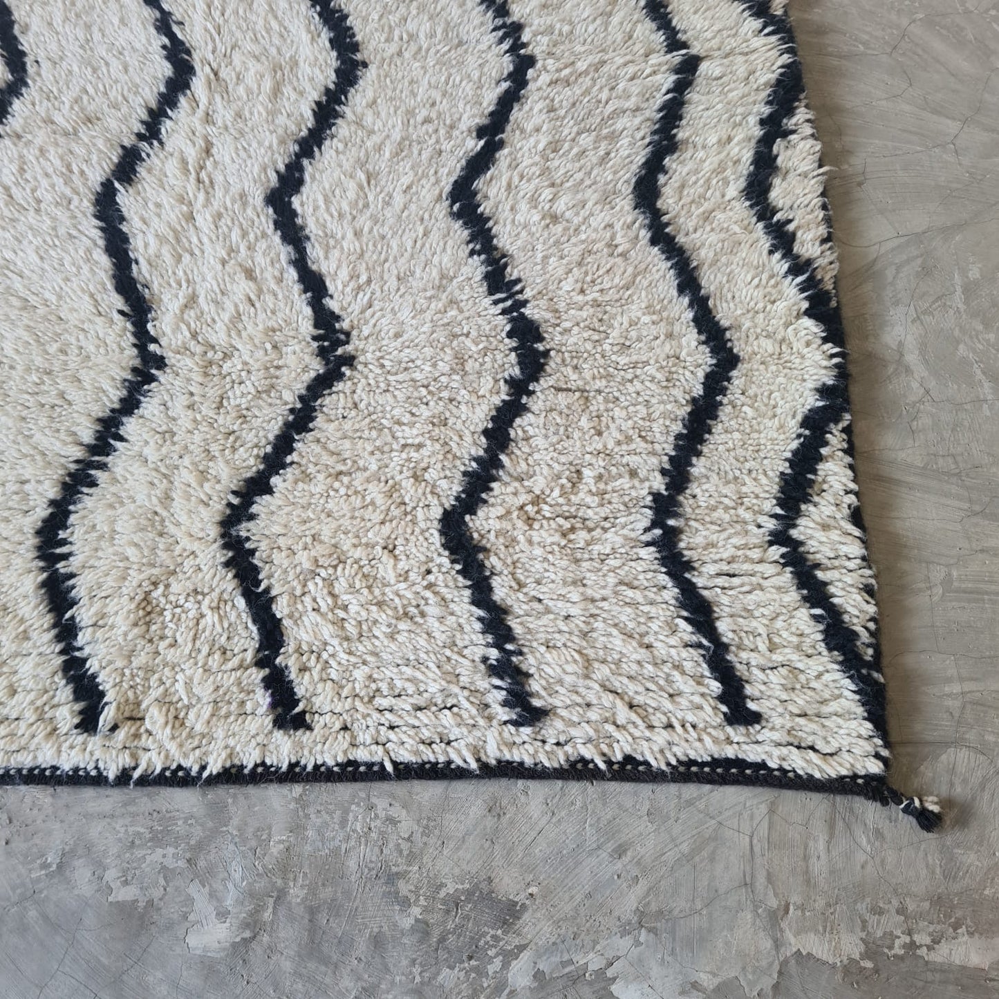 River Zig — Beni Ourain Serpentine Lines