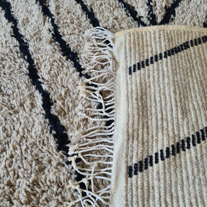 Ivory Axis — Beni Ourain Ribbed Branches