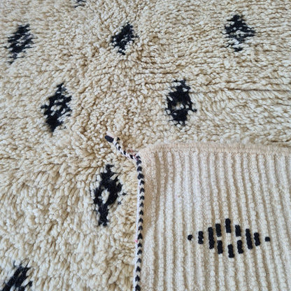 Ivory Constellation — Marmoucha Seed Tufts