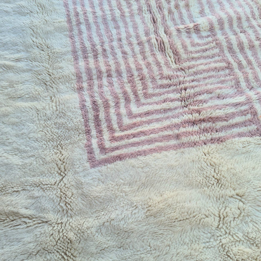 Beni Mrirt Pinstripe Panel — Ivory Field with Blush Corner