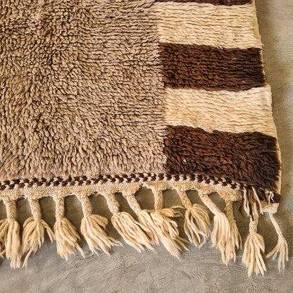 Beni Mrirt Striped Guard Runner — Umber & Ecru with Heathered Grey Field