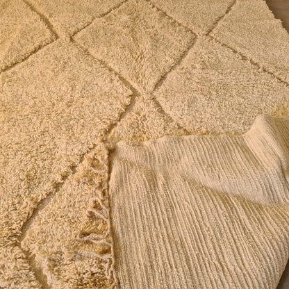 Marmoucha Diamond Lattice — Natural Ivory Wool