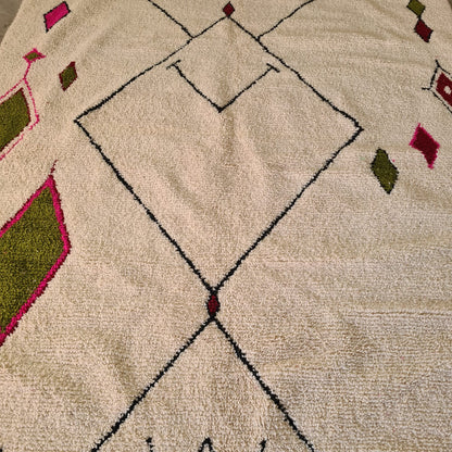 Azilal Linear Lozenge — Ivory Field