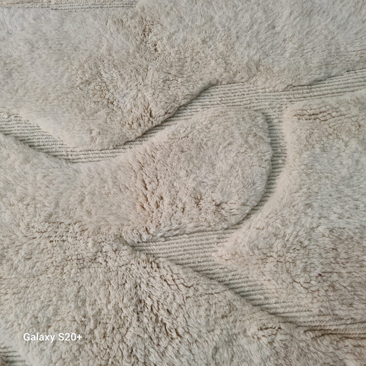 Marmoucha Ivory Topography — Sculpted Relief Field