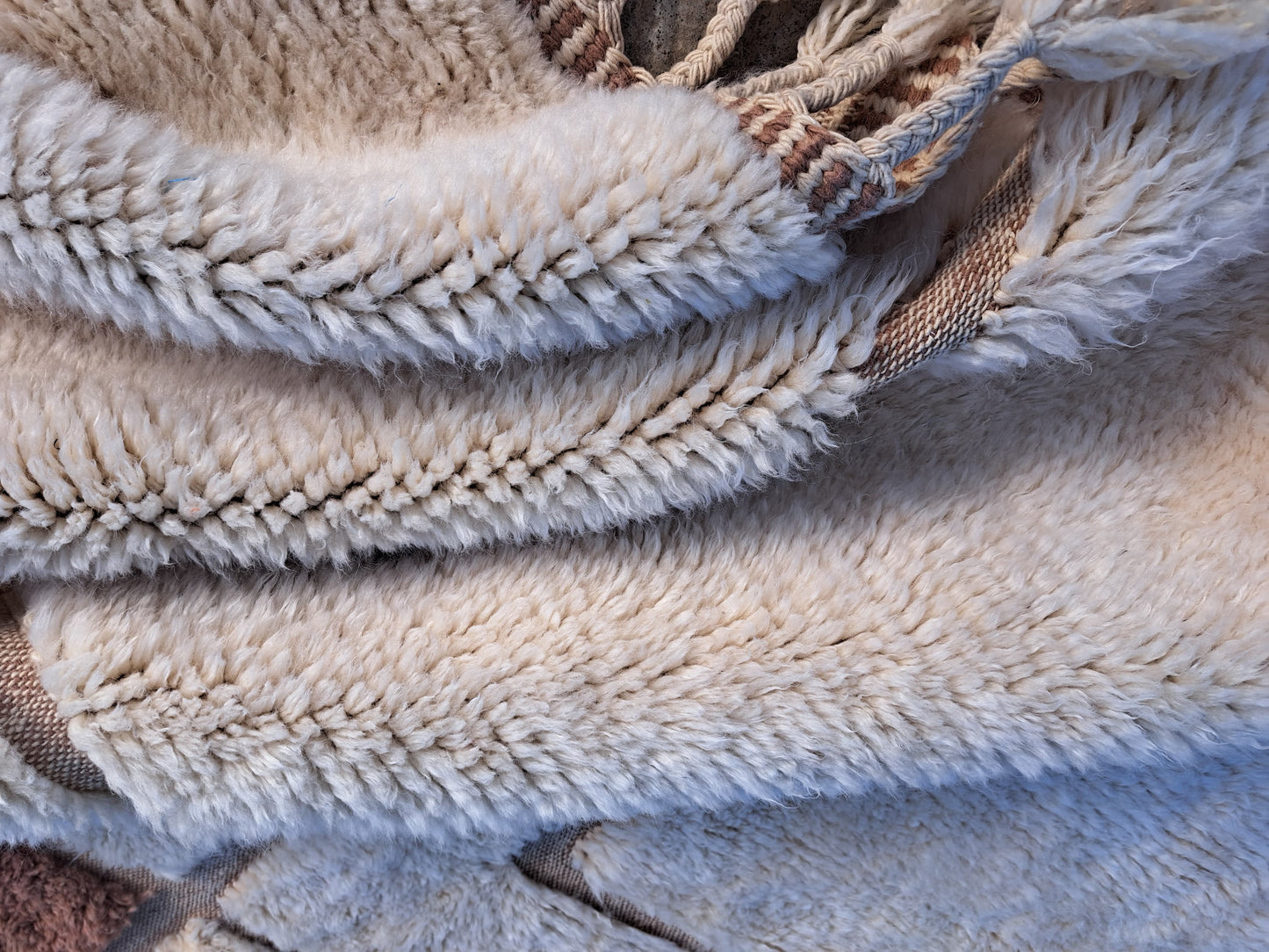 Signal Square — Beni Mrirt Relief Grid with Accent