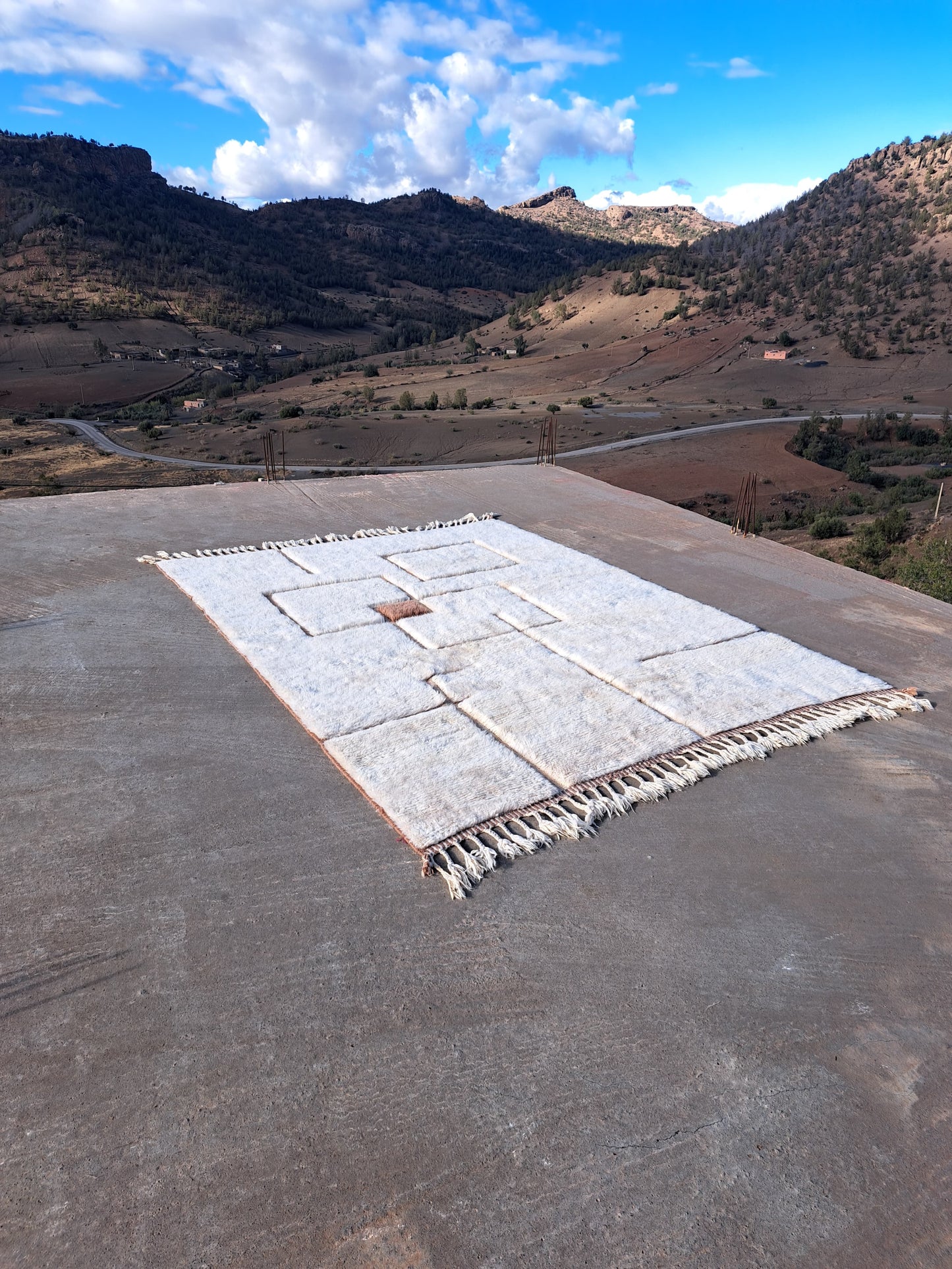 Signal Square — Beni Mrirt Relief Grid with Accent