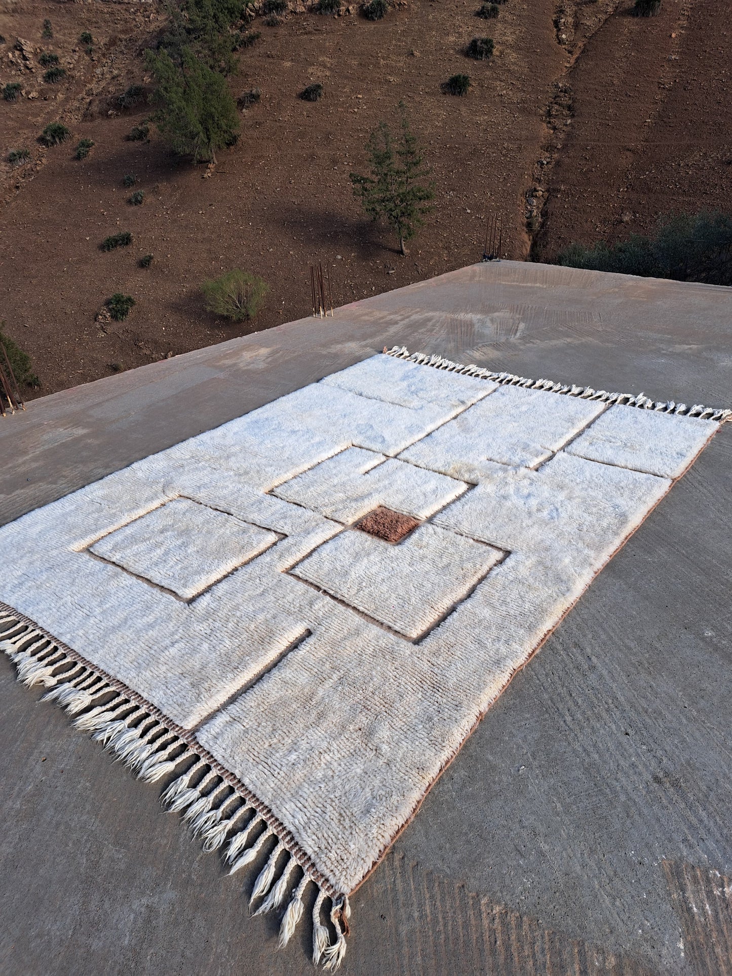 Signal Square — Beni Mrirt Relief Grid with Accent