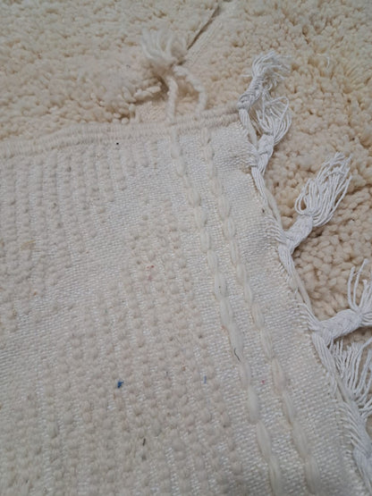 Marmoucha Ivory Relief Diamond Field — Hand-Knotted Atlas Wool