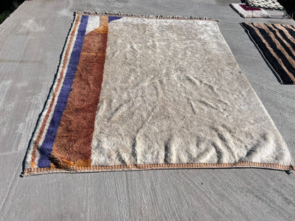 Beni Mrirt Margin Study — Ivory Field with Violet Selvedge