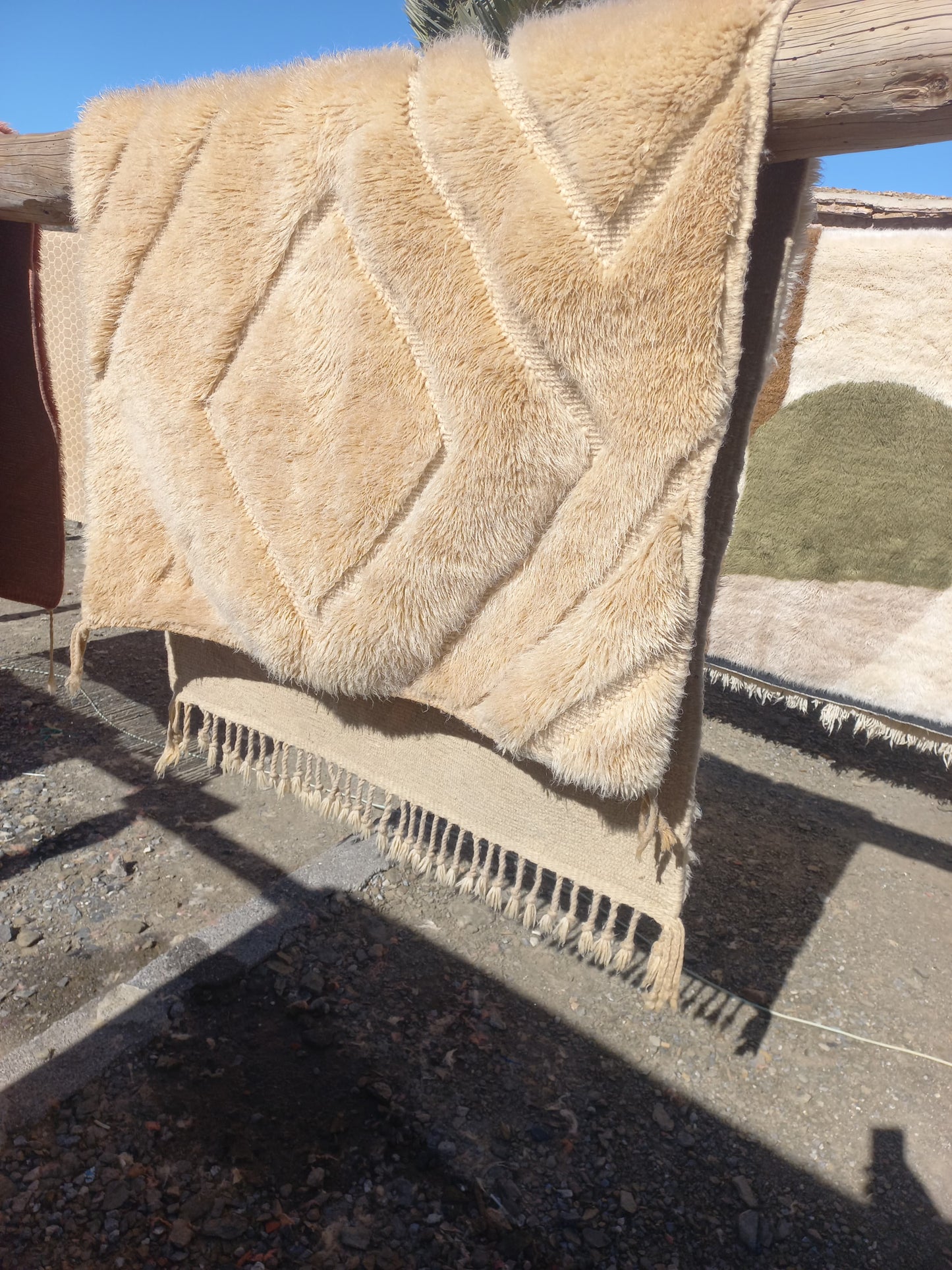 Marmoucha Ivory Relief — Compact Chevron Field