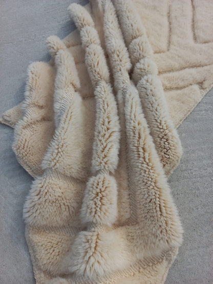 Marmoucha Ivory Relief — Compact Chevron Field