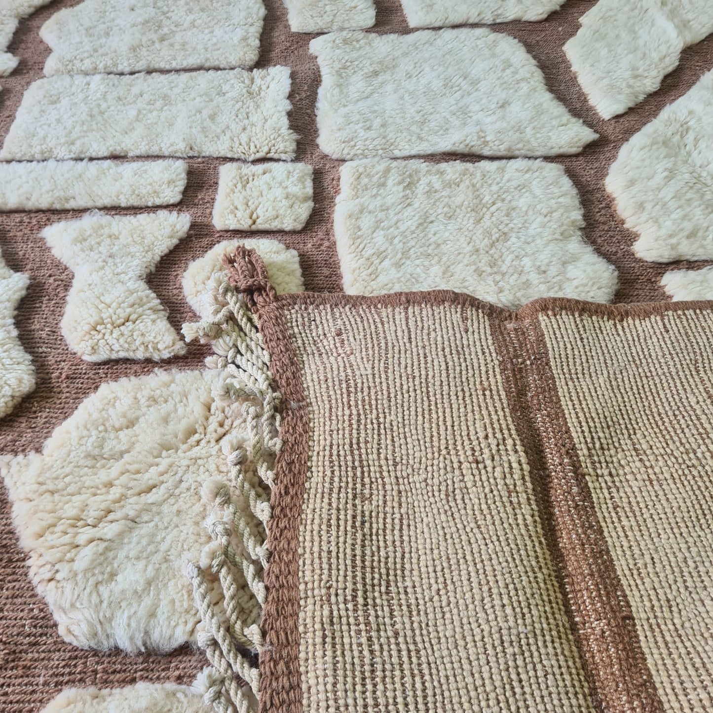 Beni Mrirt Tessellated Relief — Ivory Mosaic Field