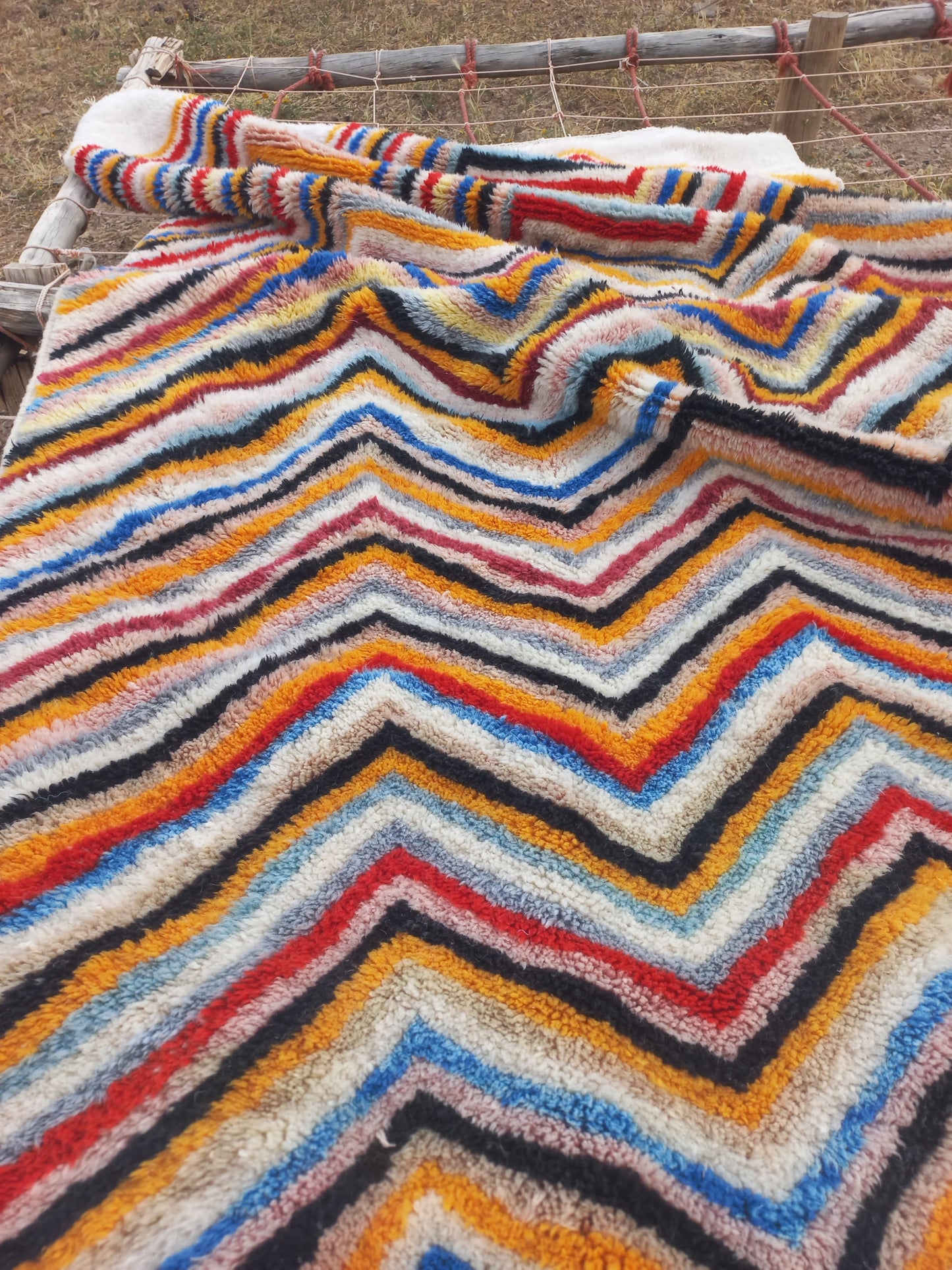 Beni Mrirt Chromatic Chevron — Multilinear Spectrum Field