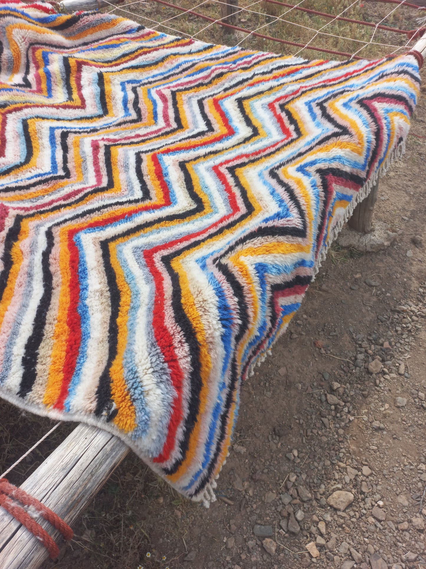 Beni Mrirt Chromatic Chevron — Multilinear Spectrum Field
