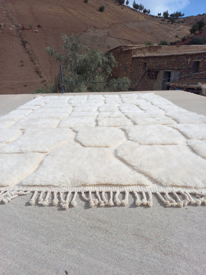 Marmoucha Ivory Sculpted Cellular Rug