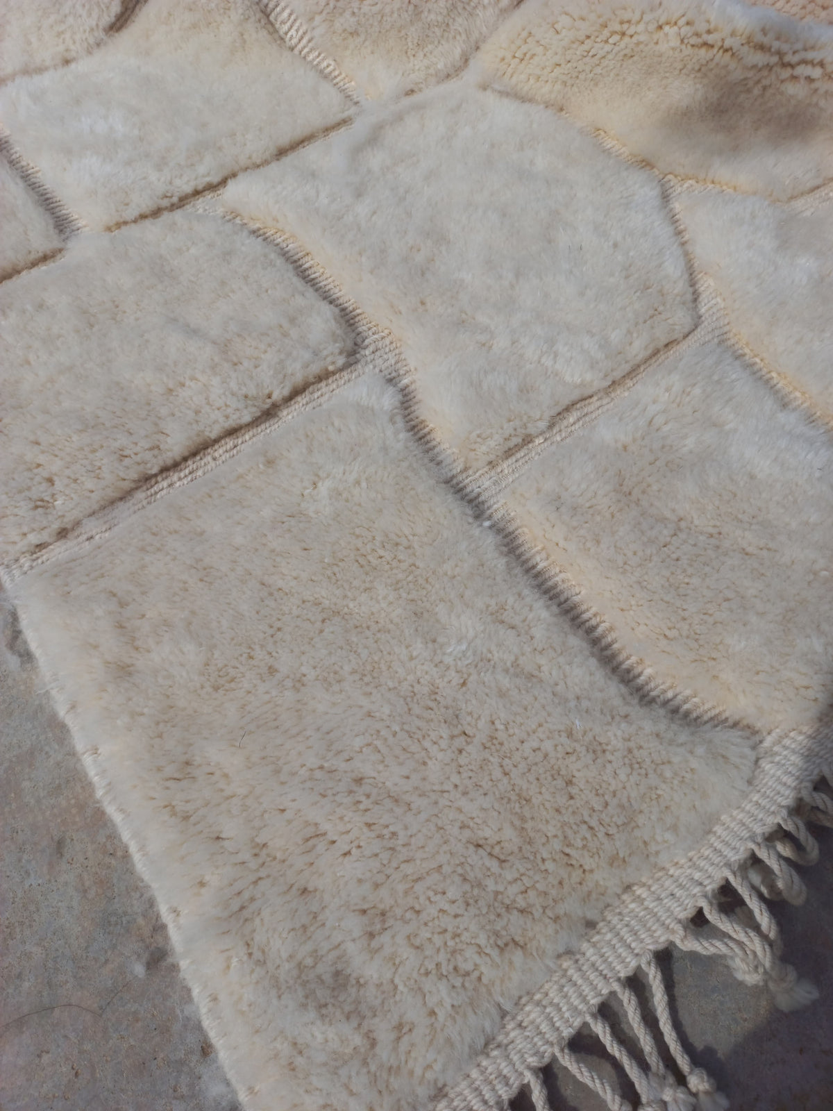 Marmoucha Ivory Sculpted Cellular Rug