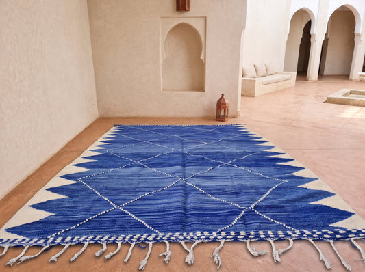 الزنافي – بوجاد شعرية ماجوريل 