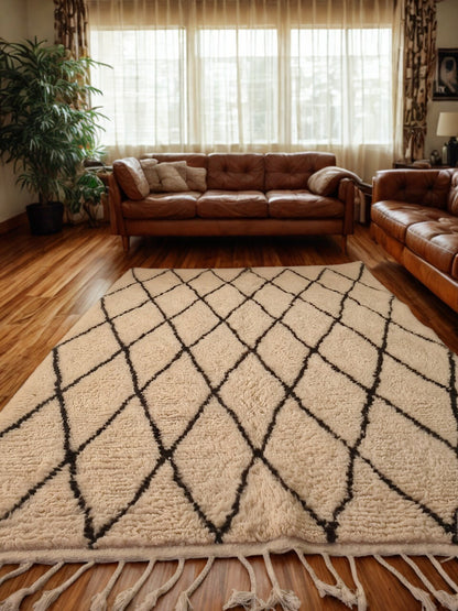Tethered Echoes – Beni Ourain Rug with Narrow Lozenge Grid