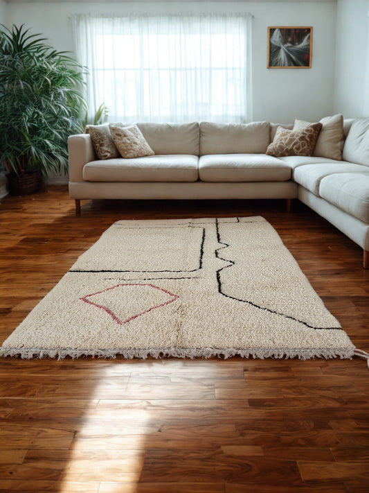 Lines of Intuition – Beni Ourain Path Rug with Rose Lozenge
